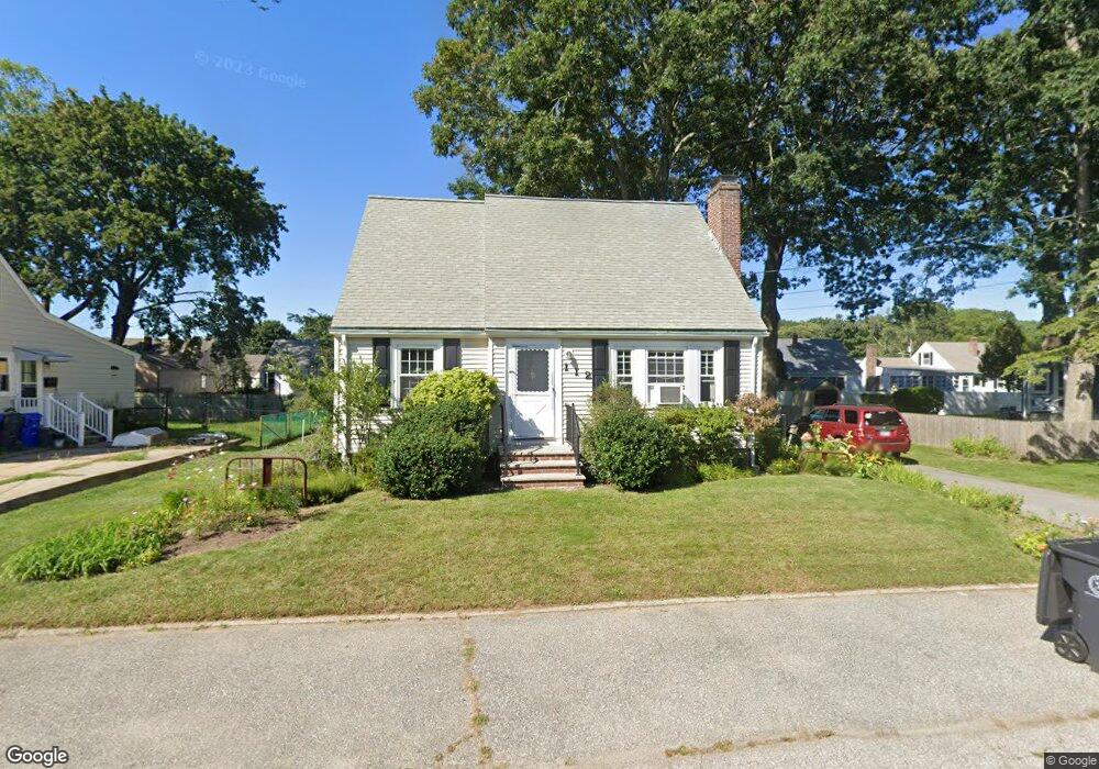 112 Circuit Dr, Riverside, RI 02915 - photo 1