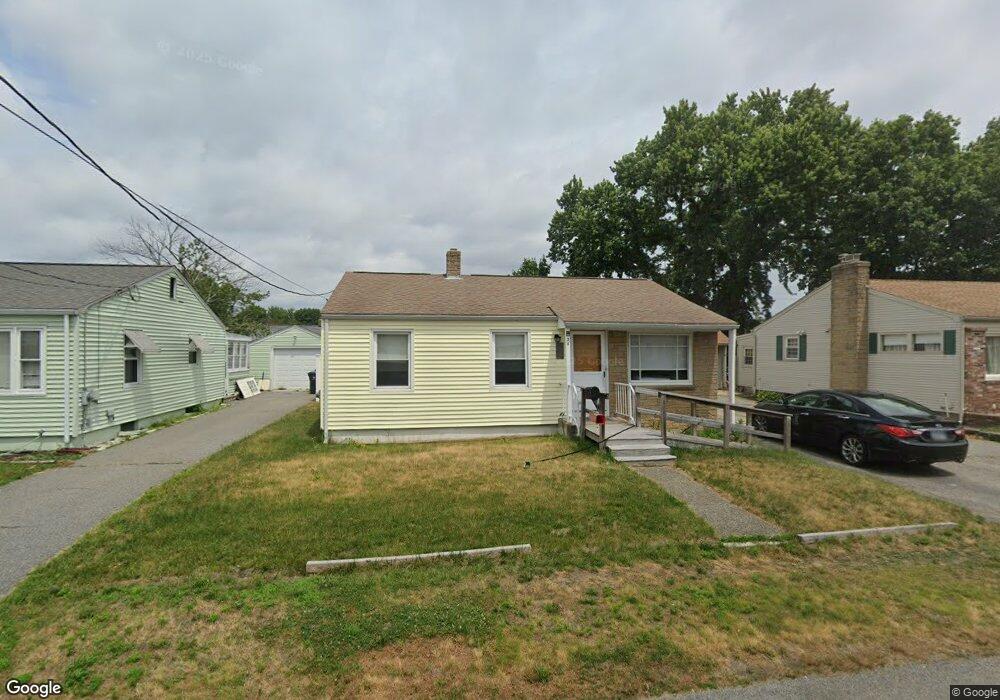 34 Dover St, Pawtucket, RI 02860 - photo 1