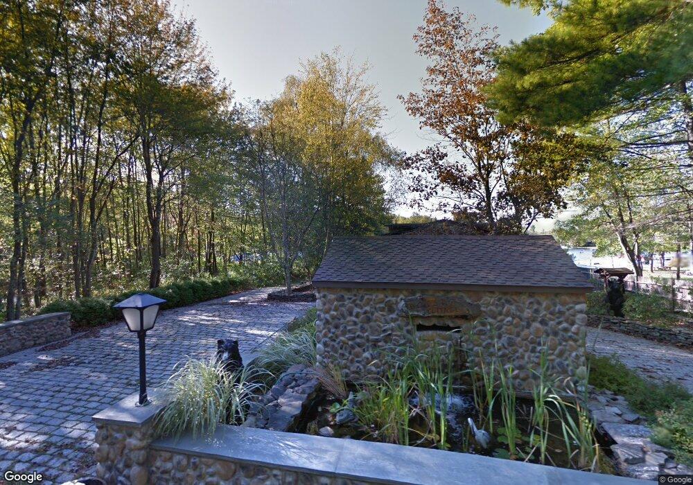 37 Escumbuit Rd, Derry, NH 03038 - photo 1