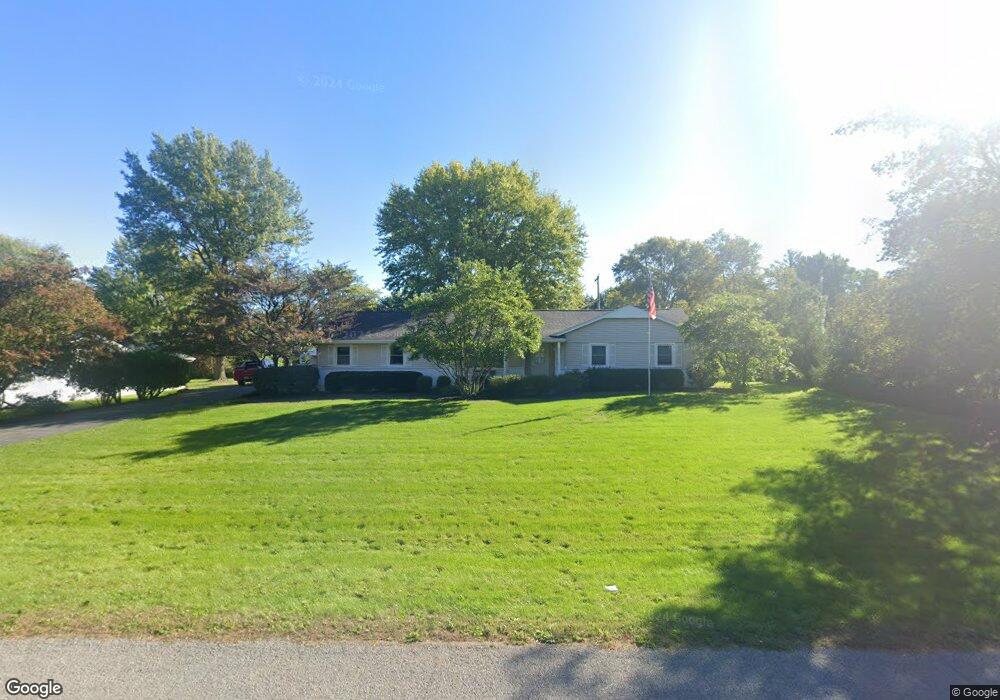 1505 Putters Ln, Lima, OH 45805 - photo 1