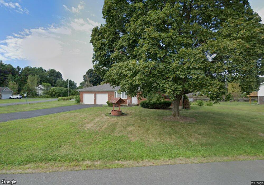 2 Crescent Dr, Castleton On Hudson, NY 12033 - photo 1