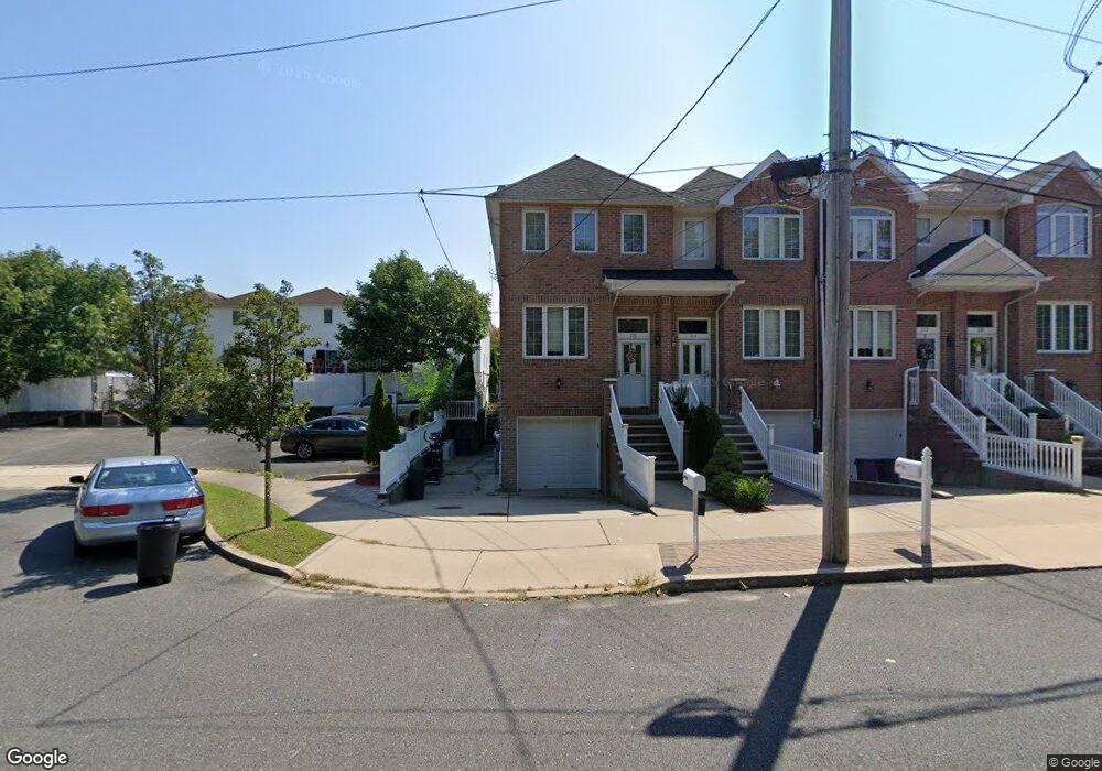216 Sneden Ave unit A, Staten Island, NY 10312 - photo 1
