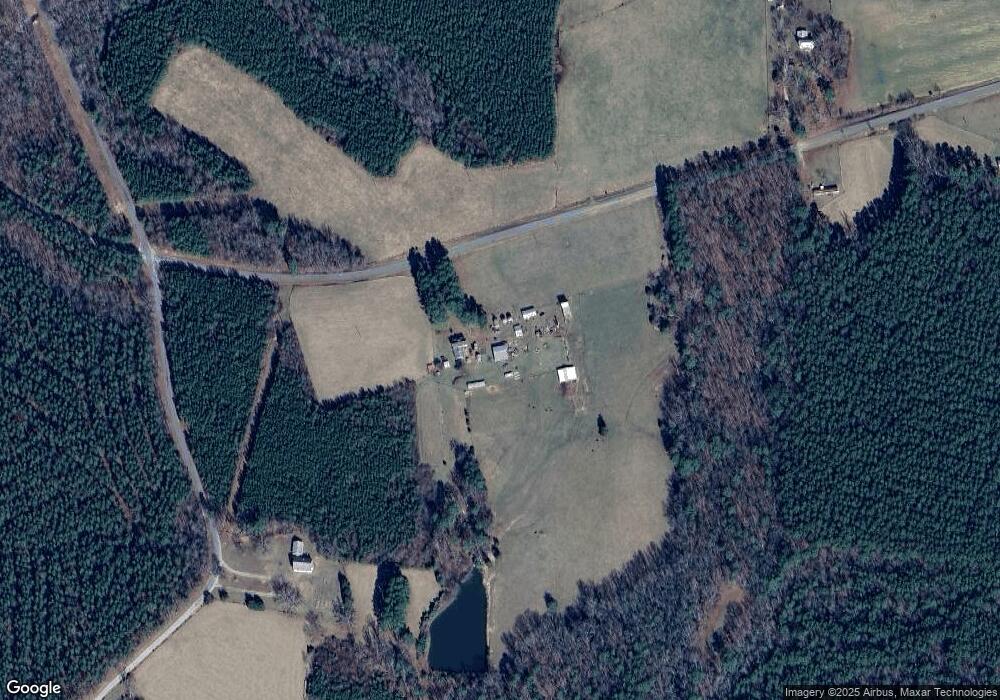 2220 Reedy Branch Rd, Kenbridge, VA 23944 - photo 1