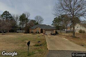 84 Ora Ln, Columbus, MS 39702
