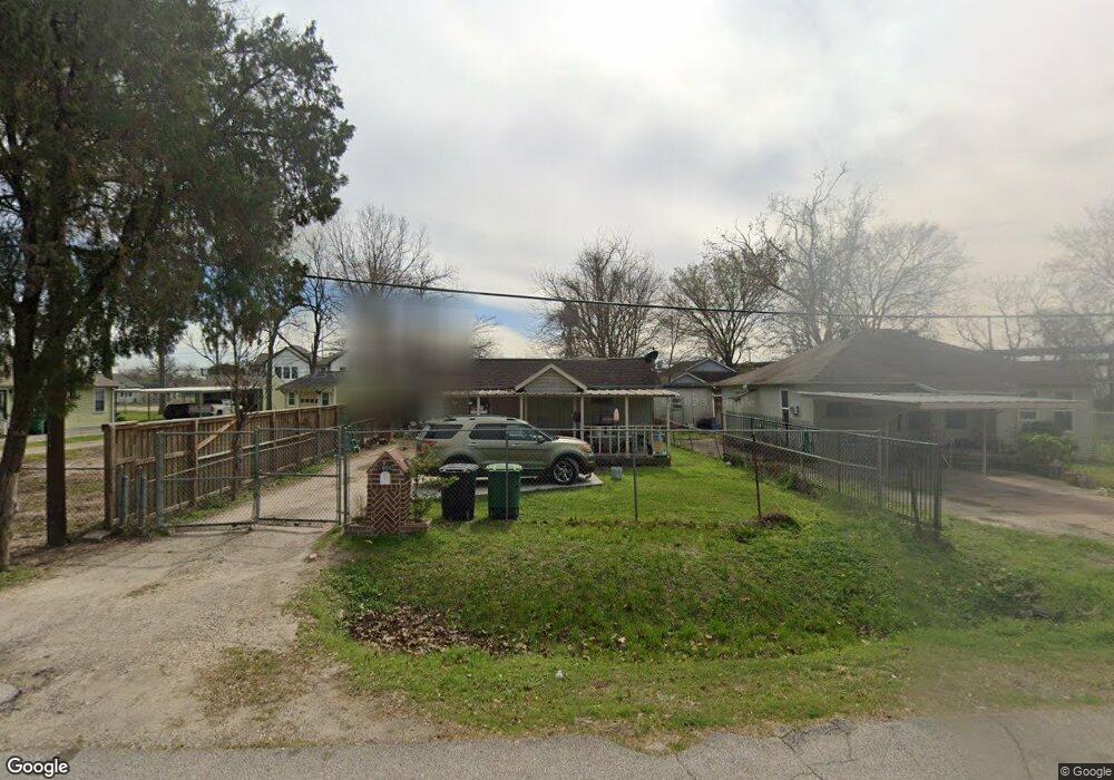 1906 Reid St, Houston, TX 77026 - photo 1