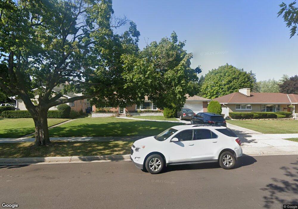 2410 8th Pkwy, Waukegan, IL 60085 - photo 1