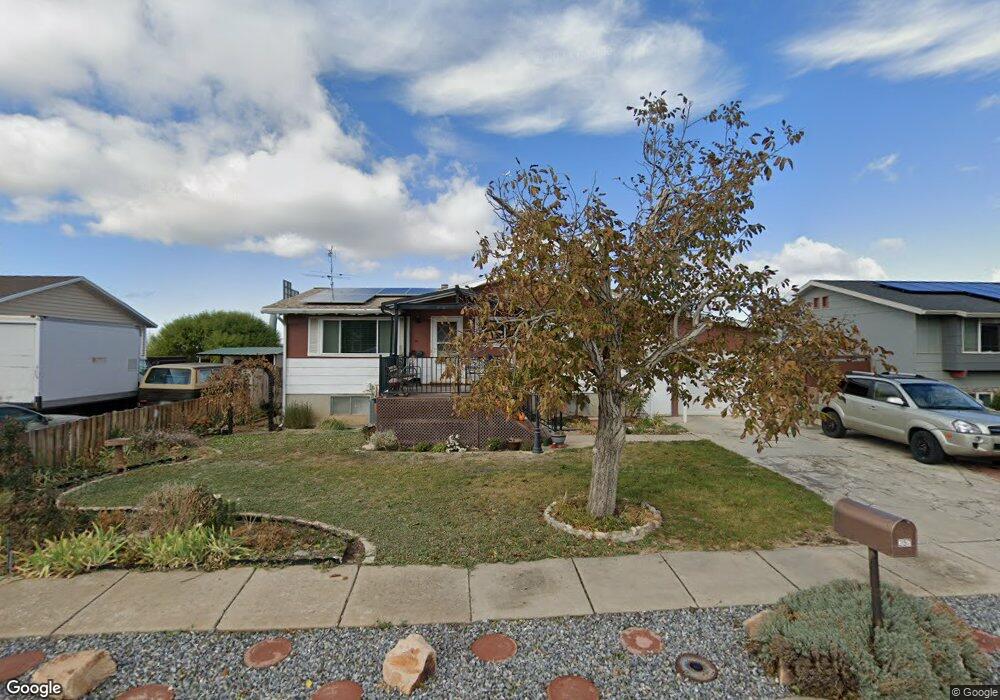 257 Maple Dr, North Salt Lake, UT 84054 - photo 1