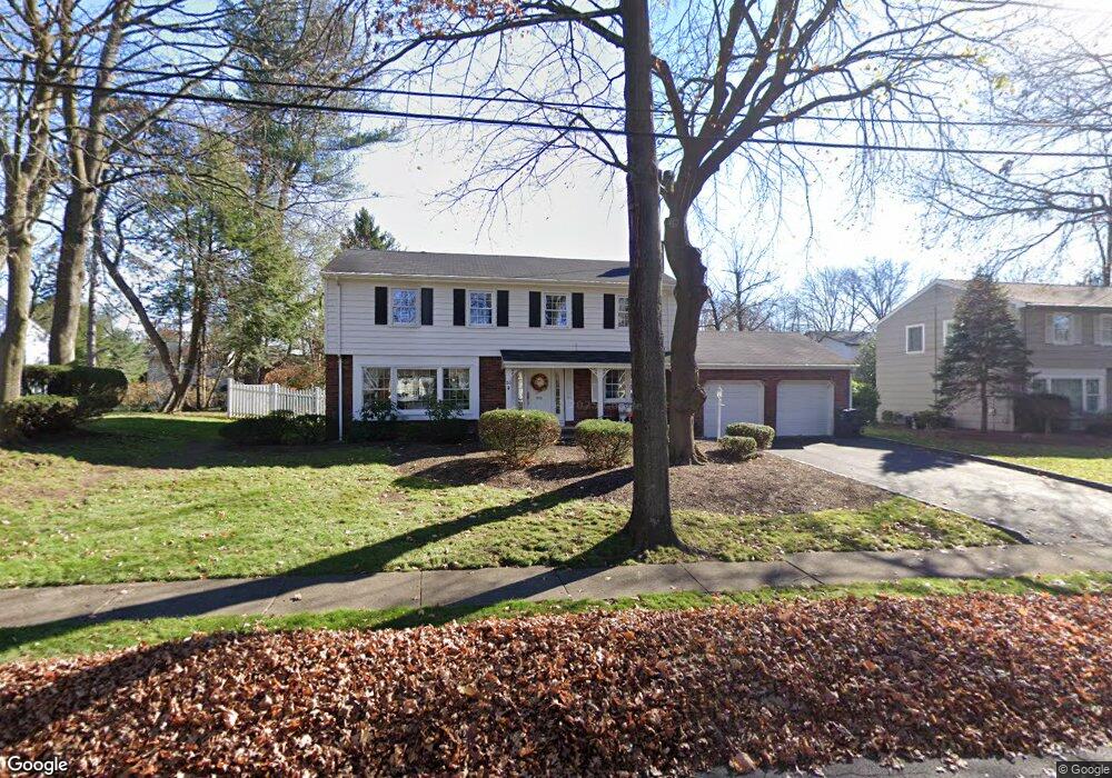 20 Vermont Dr, Paramus, NJ 07652 - photo 1