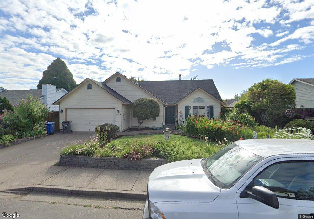 949 Sheraton Dr, Eugene, OR 97401 - photo 1