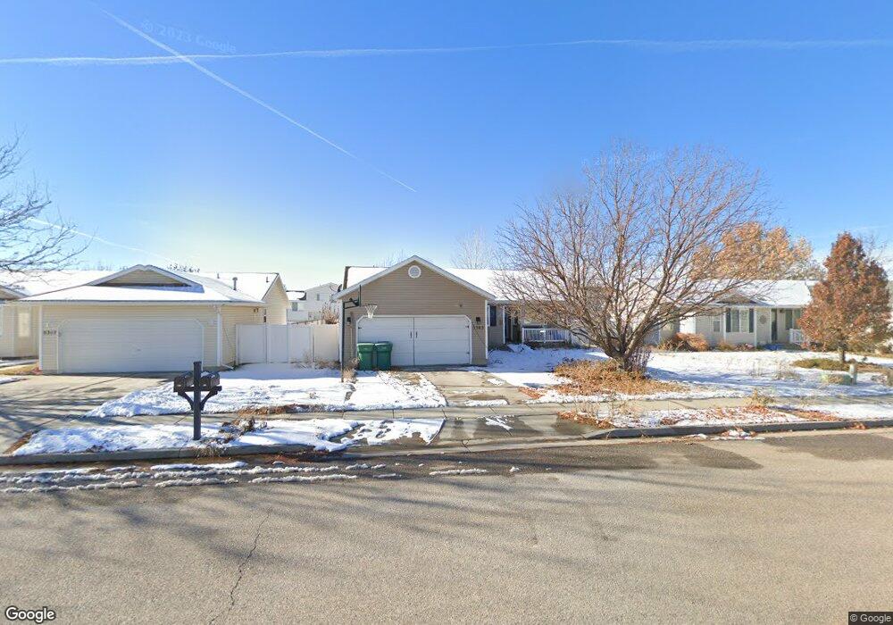 5305 S 4150 W, Roy, UT 84067 - photo 1