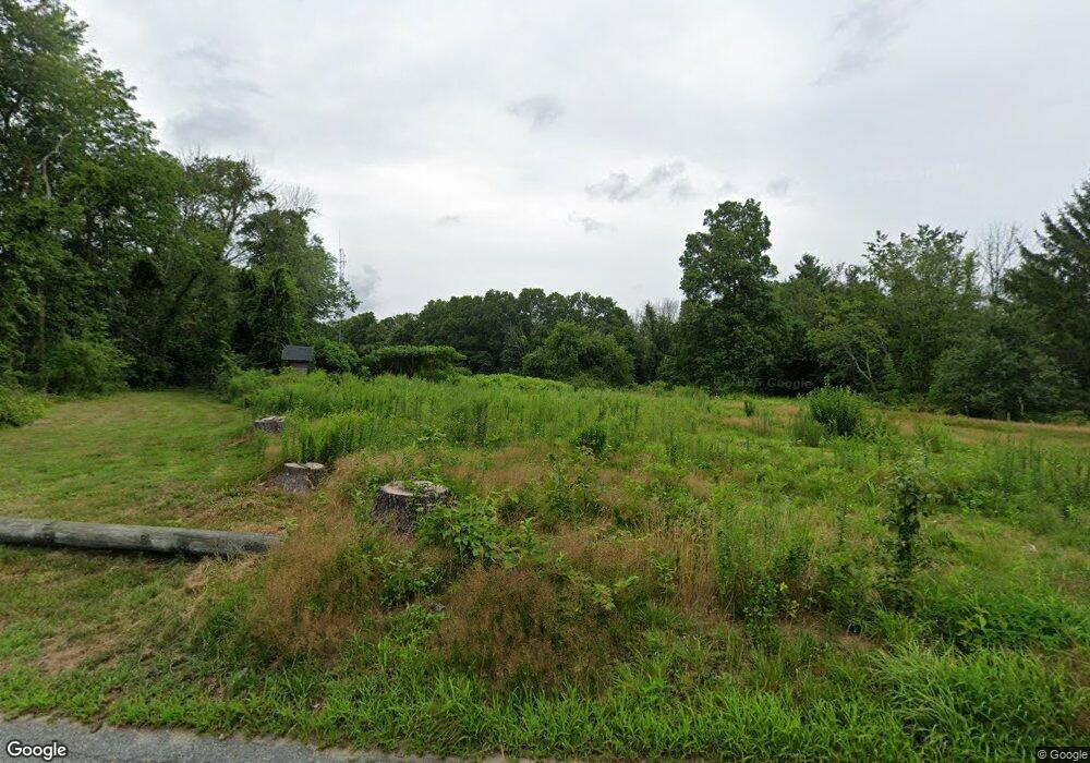 7 Colburn Rd, Canterbury, CT 06331 - photo 1