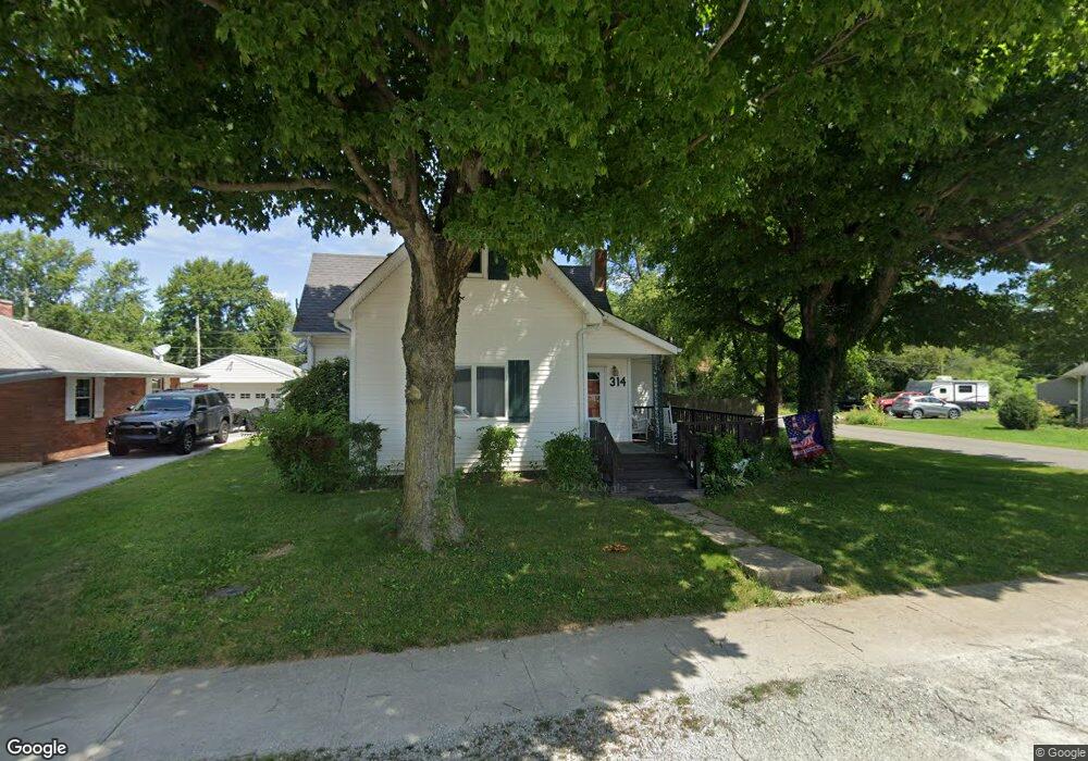 314 E 11th St, Lapel, IN 46051 - photo 1