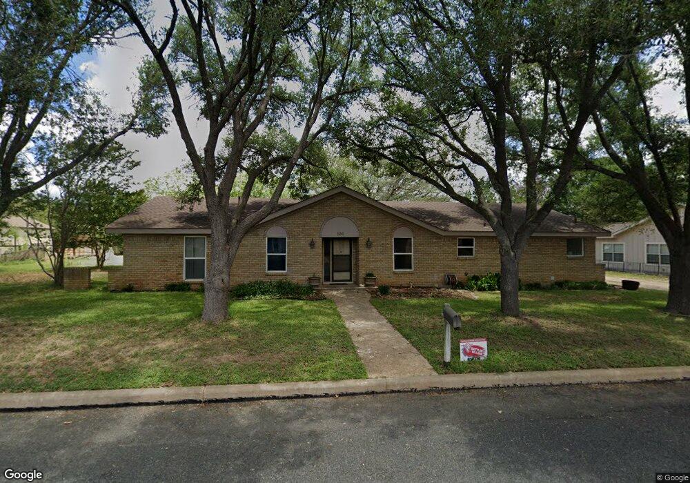 106 Seamoor Dr, Fredericksburg, TX 78624 - photo 1