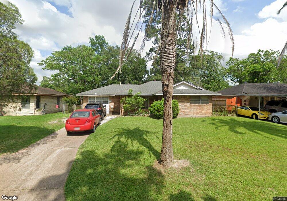 10422 Rockaway Dr, Houston, TX 77016 - photo 1