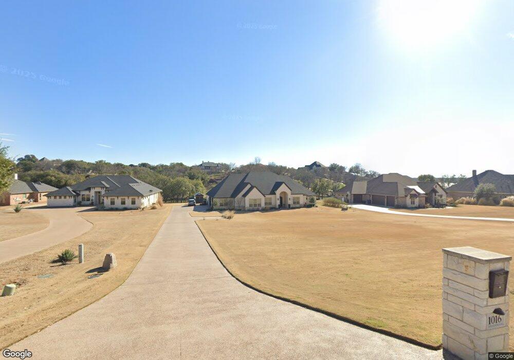 1016 Lady Amber Ct, Granbury, TX 76049 - photo 1