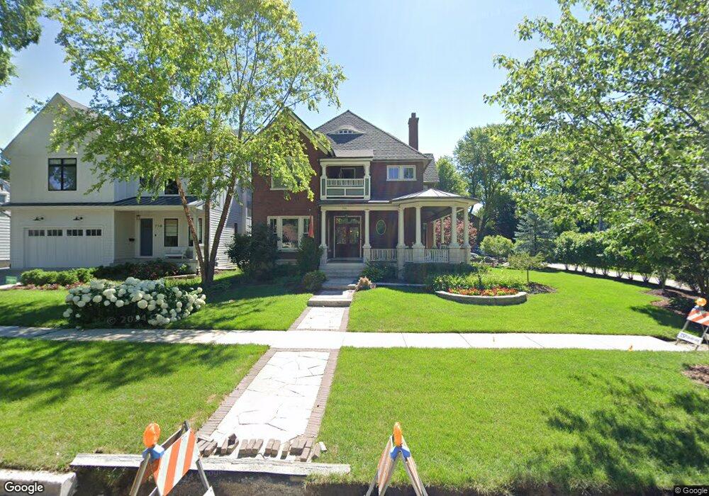 706 N Brainard St, Naperville, IL 60563 - photo 1