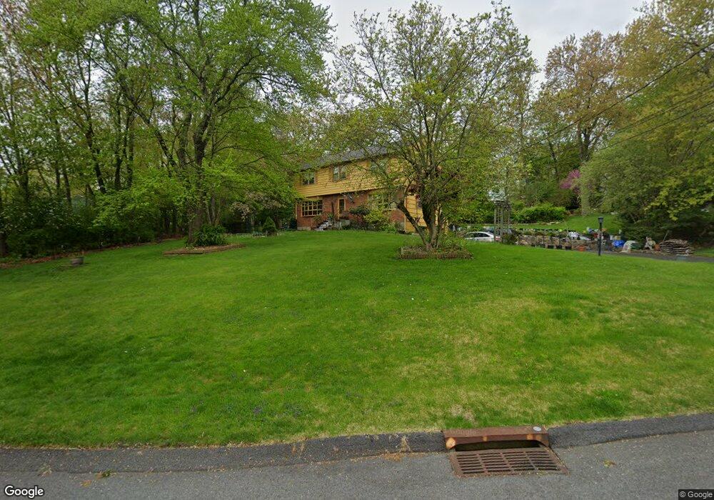100 Hawthorn Place, Briarcliff Manor, NY 10510 - photo 1