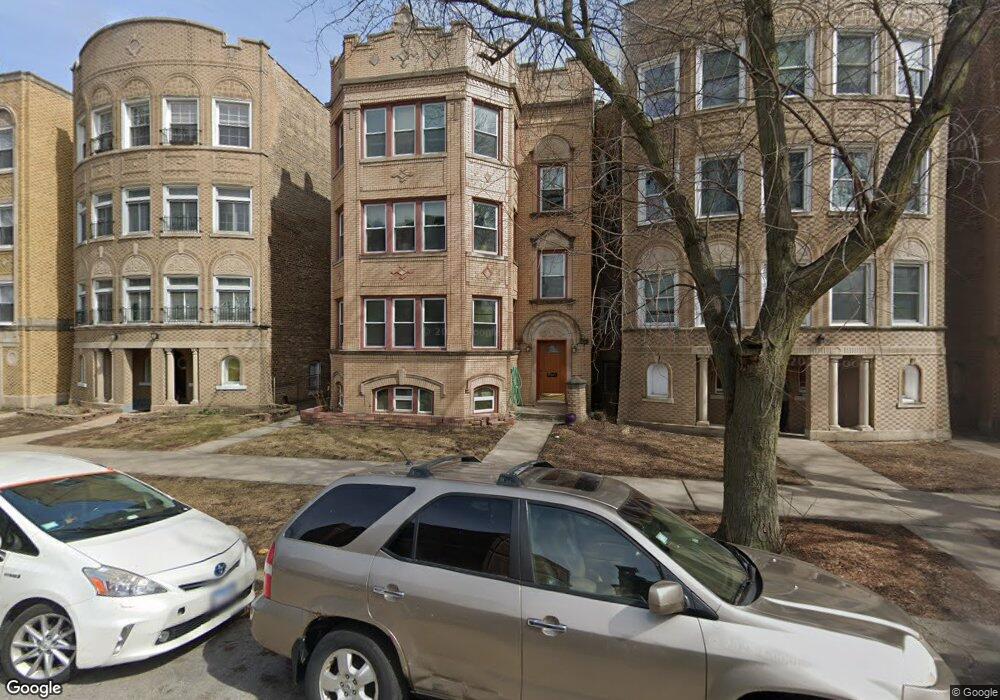 6327 N Washtenaw Ave unit 1, Chicago, IL 60659 - photo 1