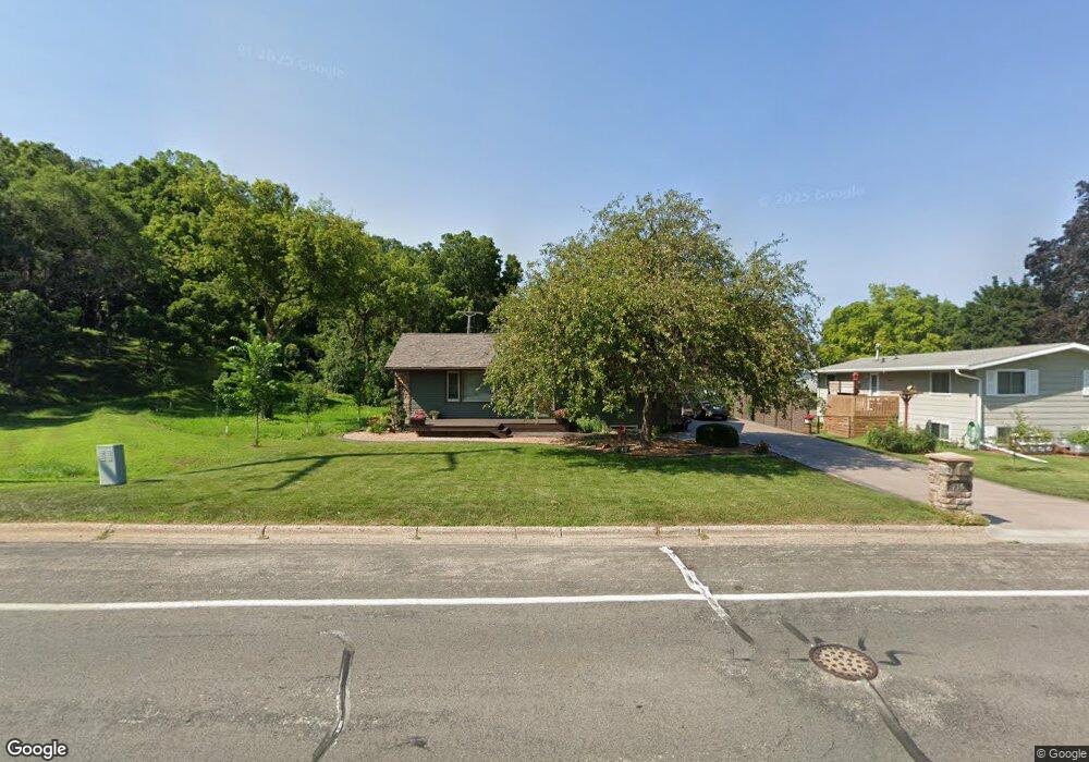 716 S 7th St, La Crescent, MN 55947 - photo 1