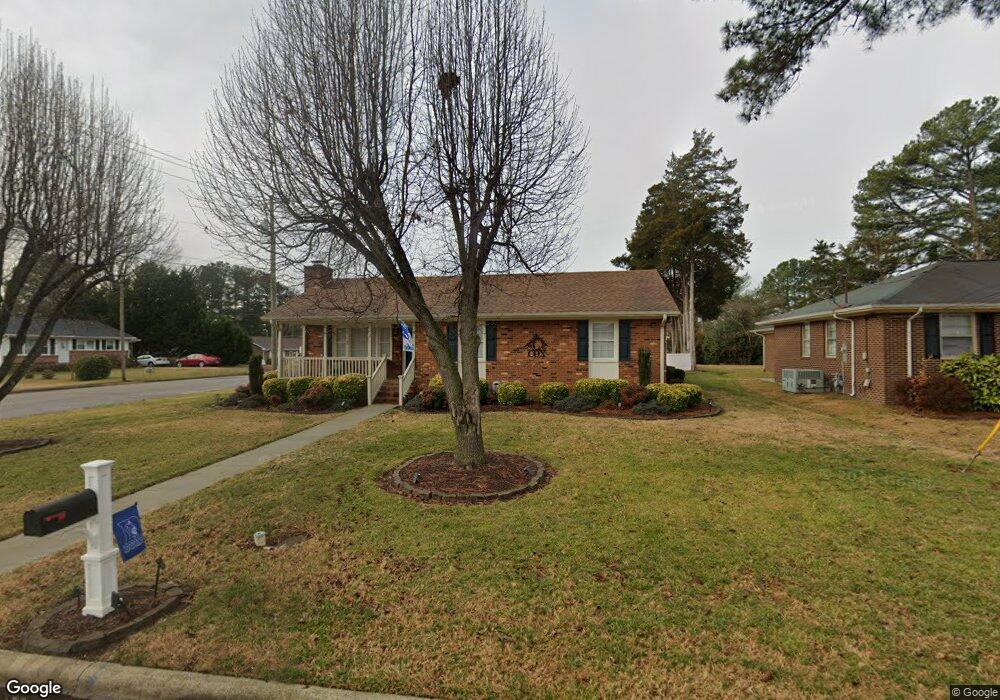 201 Moreland Dr, Oxford, NC 27565 - photo 1