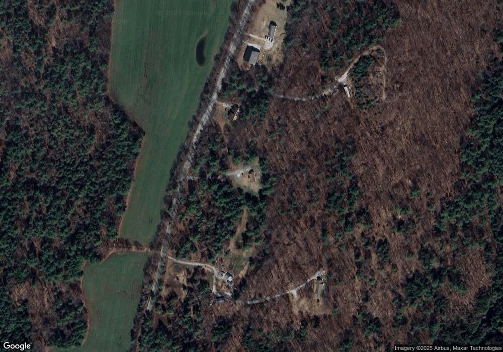 132 W Tinmouth Rd, West Rutland, VT 05777 - photo 1