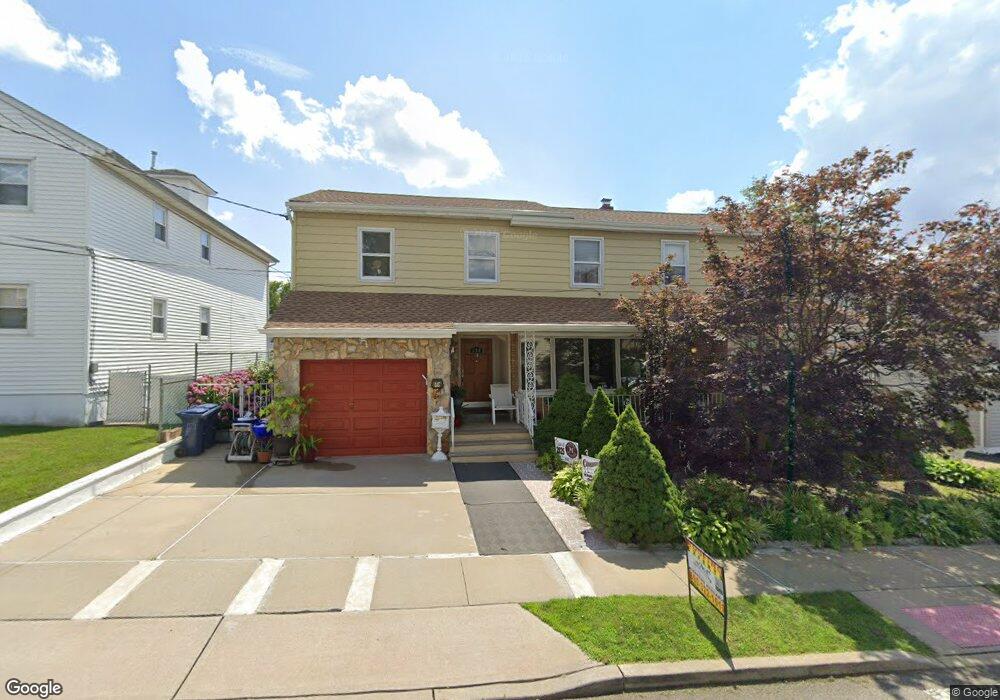 358 Thomas Ave, Lyndhurst, NJ 07071 - photo 1