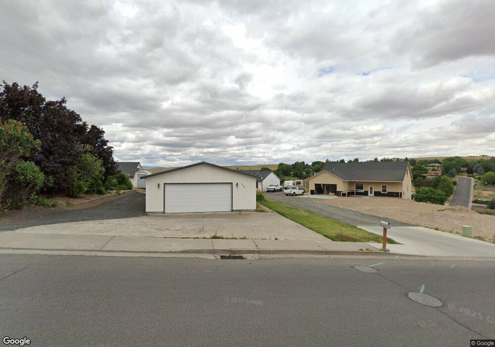 732 SW Runnion Ave, Pendleton, OR 97801 - photo 1