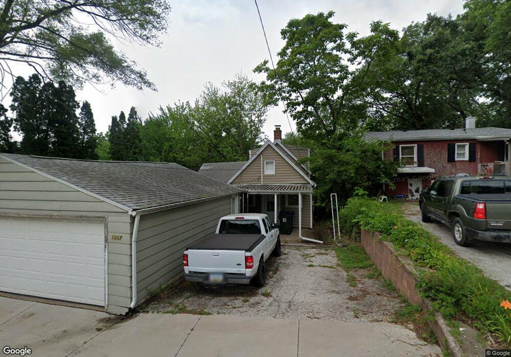 1507 College Ave, Davenport, IA 52803 - photo 1
