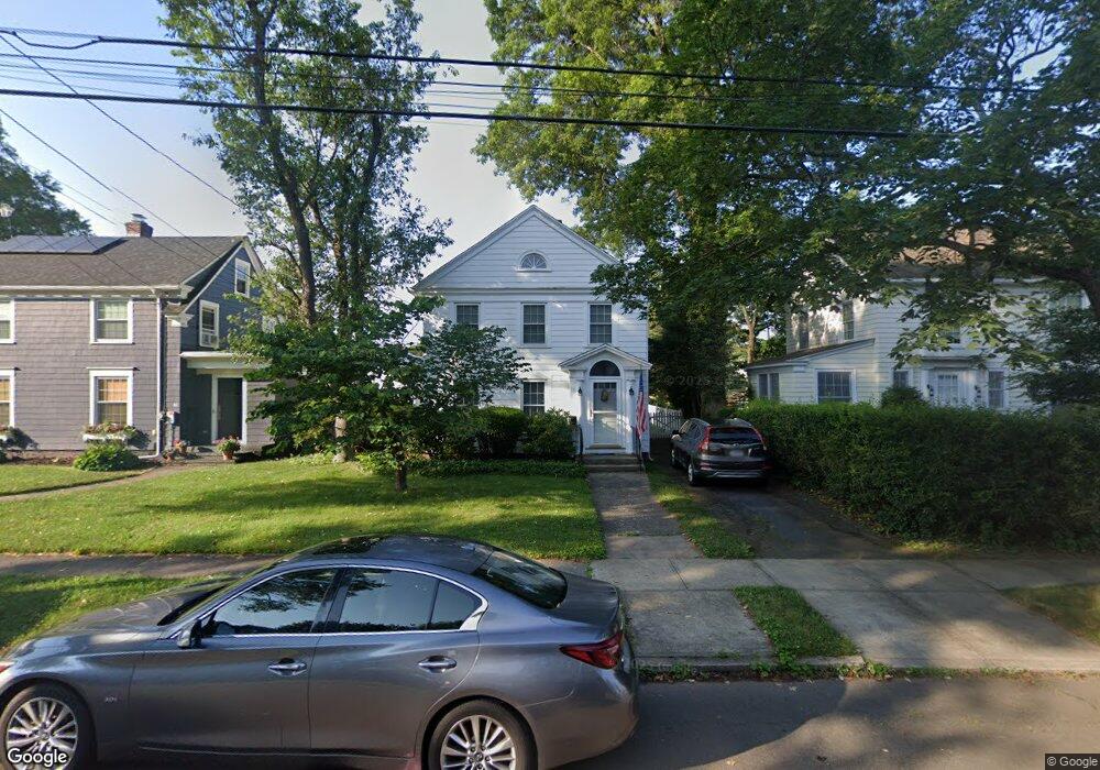 84 Harmon St, Hamden, CT 06517 - photo 1