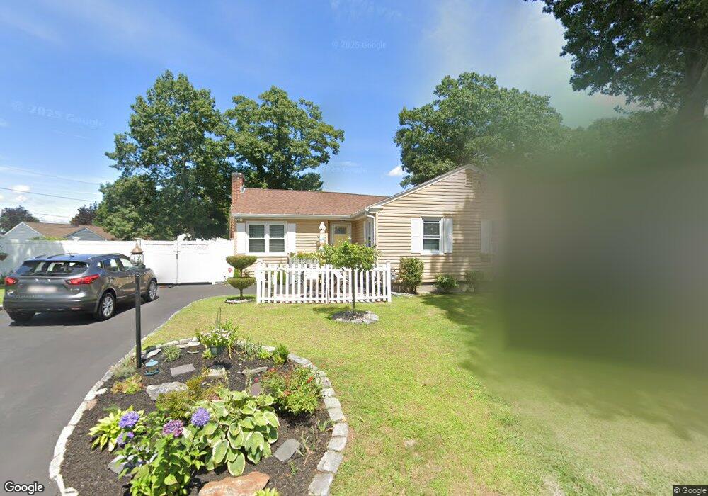 85 Colonial Rd, Lawrence, MA 01843 - photo 1
