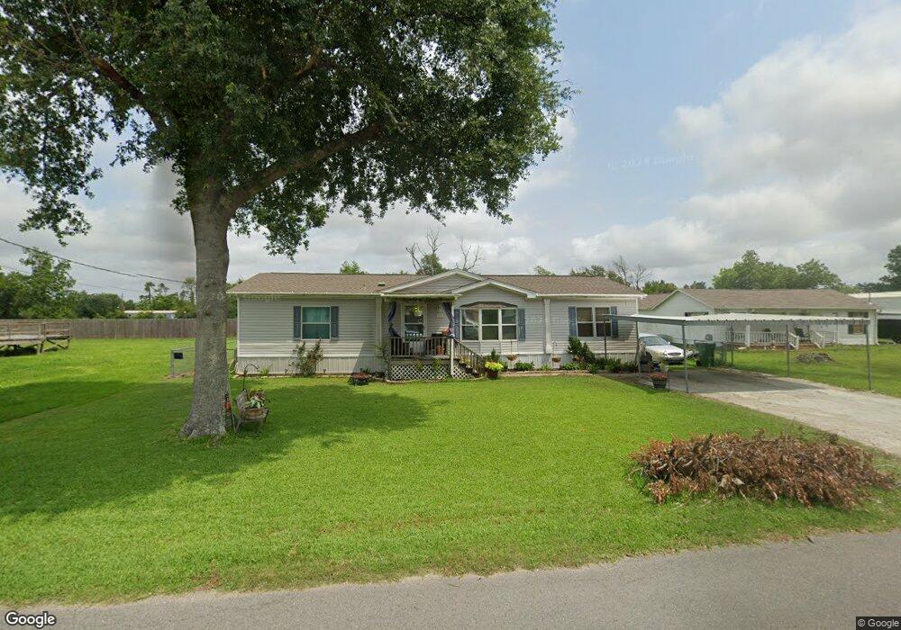 705 Manuel Rd, Lake Charles, LA 70607 - photo 1
