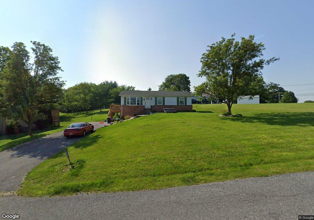 1925 Quigley Dr, Chambersburg, PA 17202 - photo 1