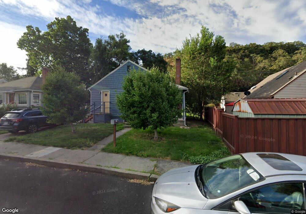 1604 E 13th Place, the Dalles, OR 97058 - photo 1