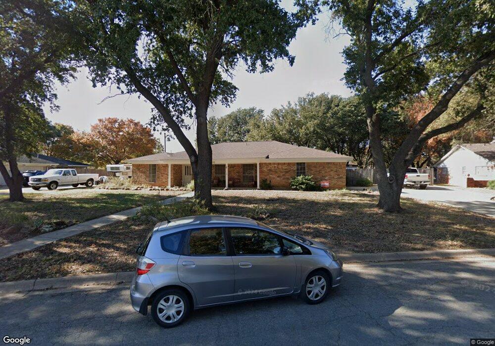 6405 Sunnybrook Dr, North Richland Hills, TX 76182 - photo 1