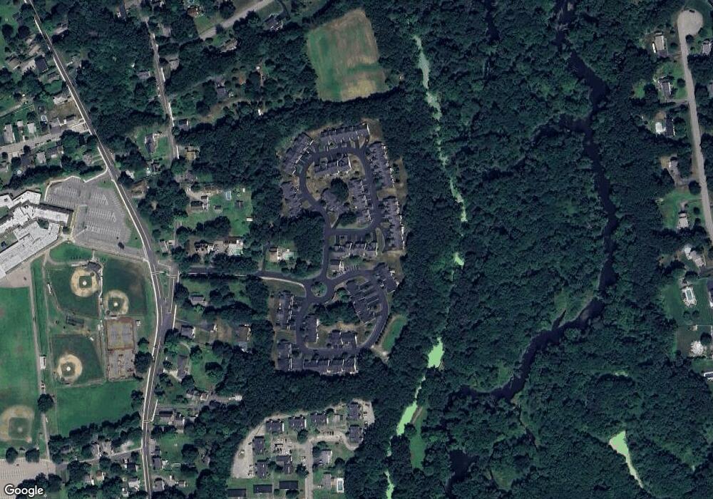 7 Nature View Dr, Uxbridge, MA 01569 - photo 1