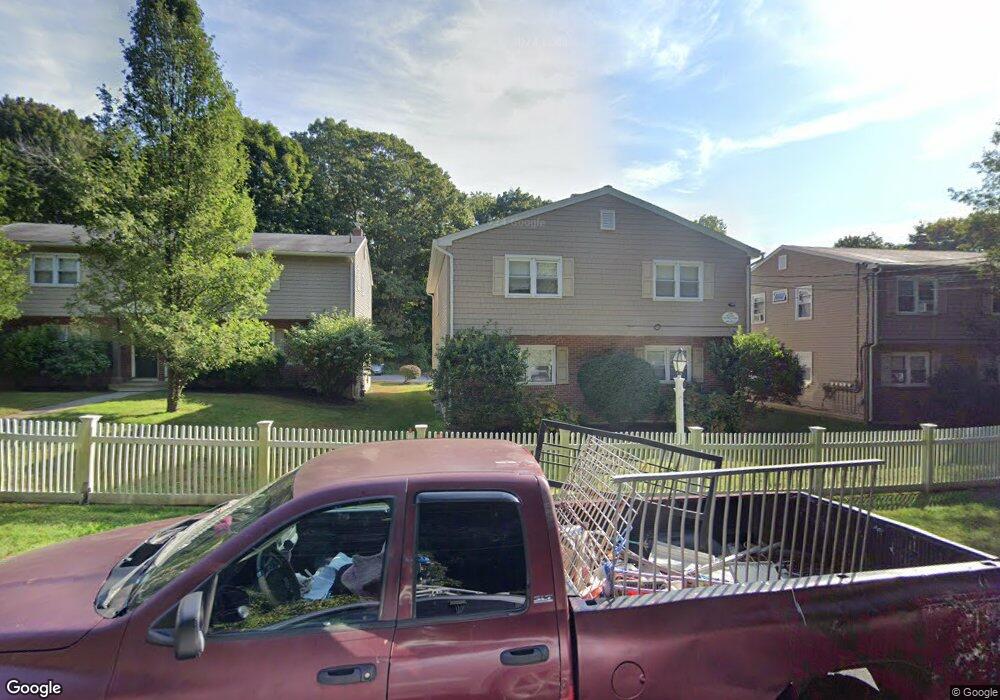 157 Oneco Ave, New London, CT 06320 - photo 1