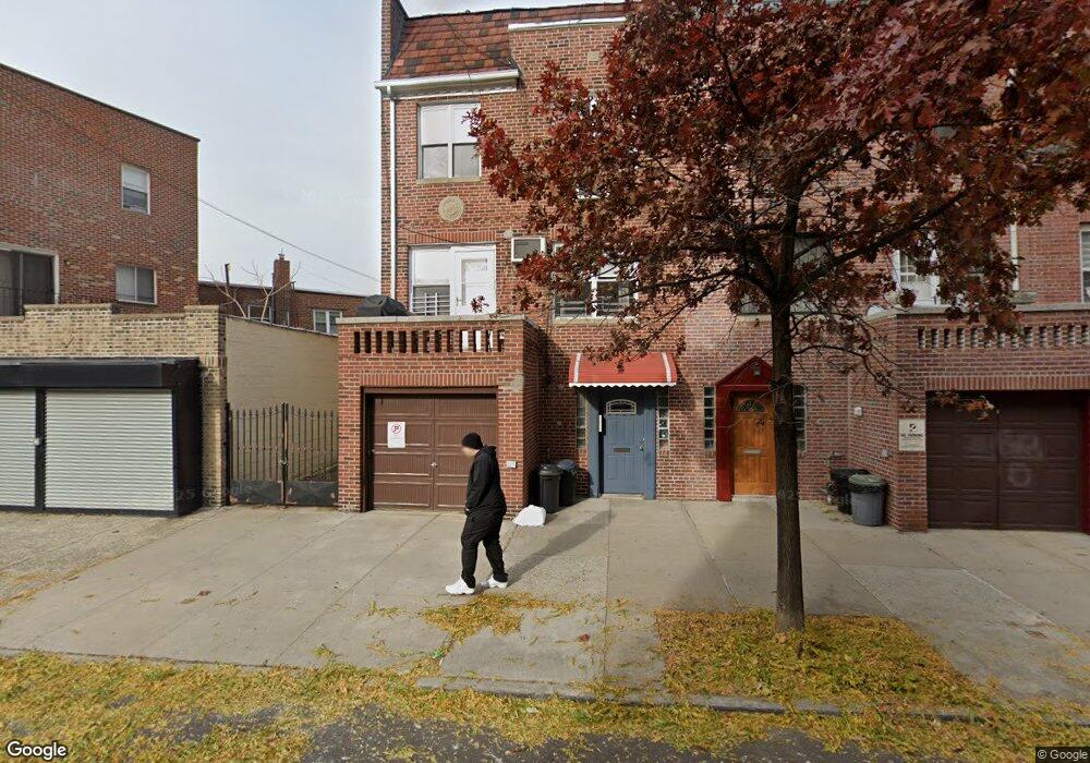 3054 42nd St, Astoria, NY 11103 - photo 1