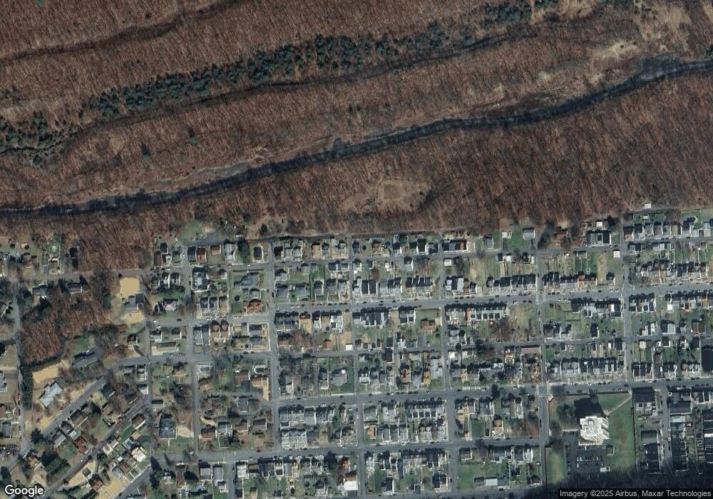 1535 W Independence St, Coal Township, PA 17866 - photo 1