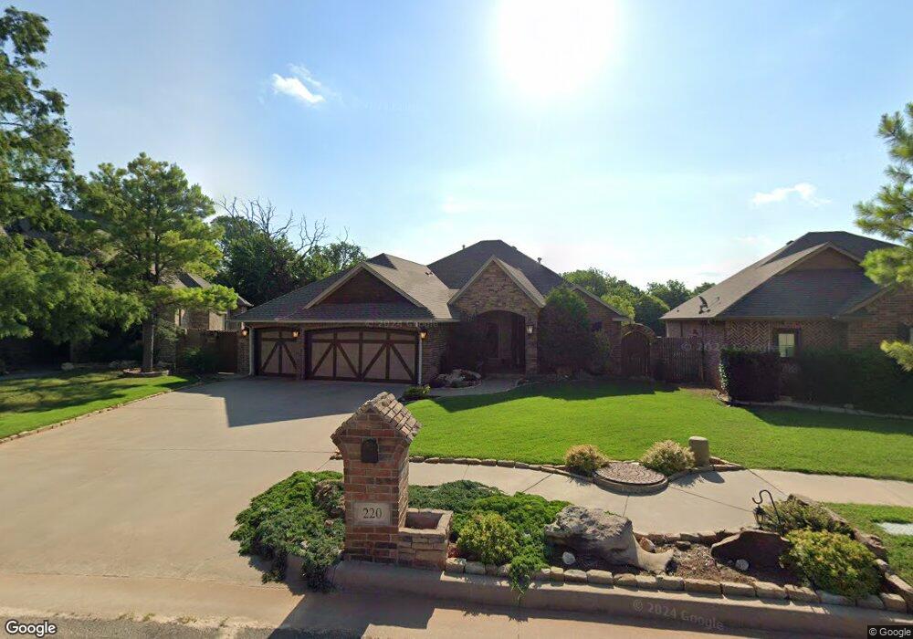 220 Asher Ct, Moore, OK 73160 - photo 1