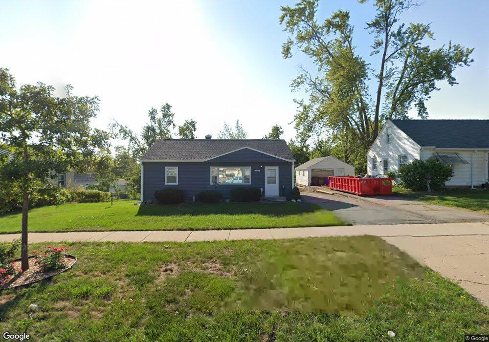 2135 Williams Blvd SW, Cedar Rapids, IA 52404 - photo 1
