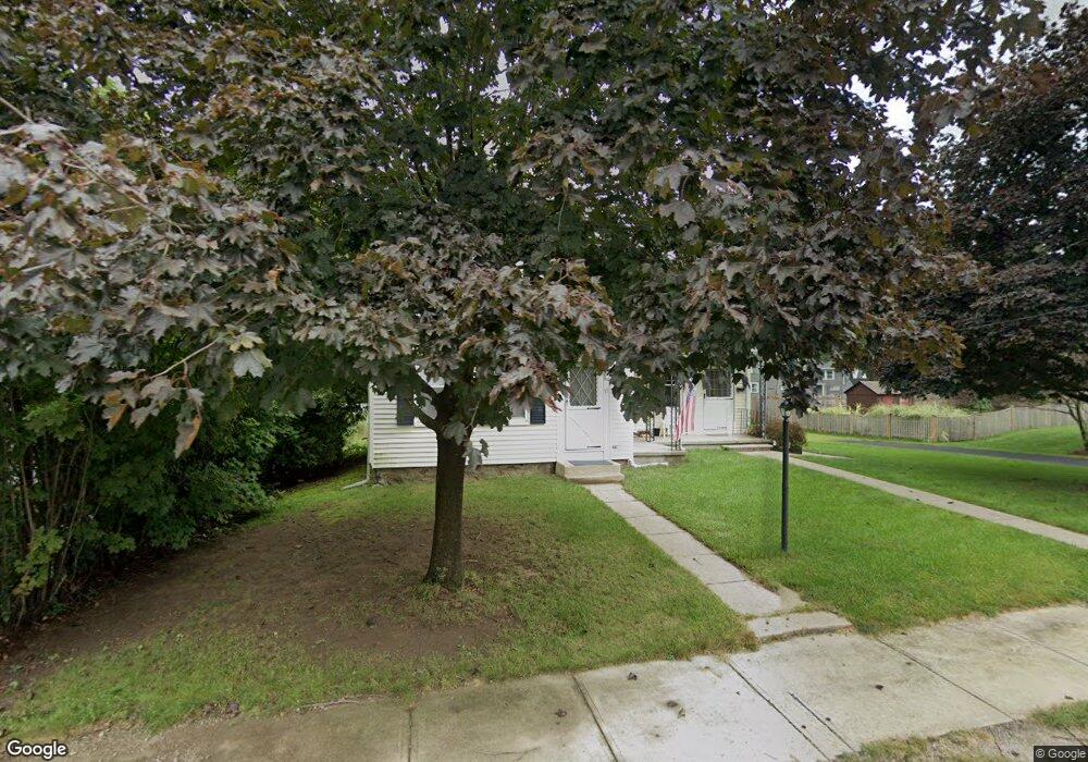 35 Beech St, East Walpole, MA 02032 - photo 1