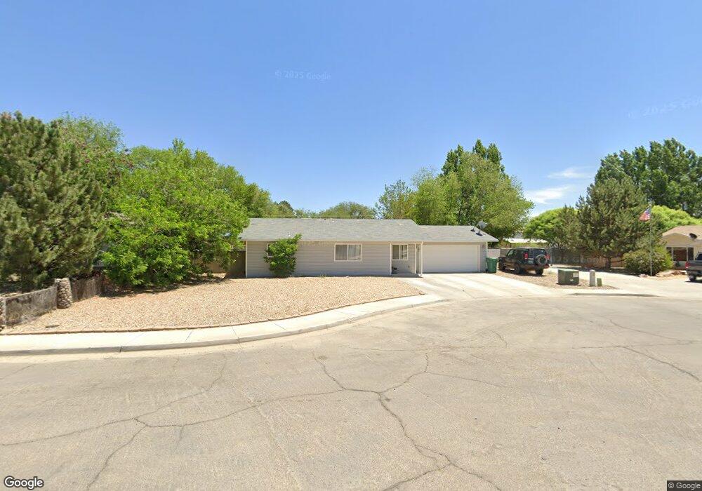 368 Valle Vista Dr, Farmington, NM 87401 - photo 1