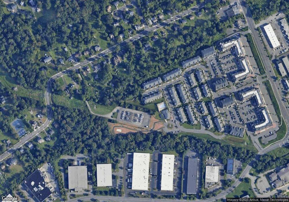 16 Sawgrass Ct, Piscataway, NJ 08854 - photo 1