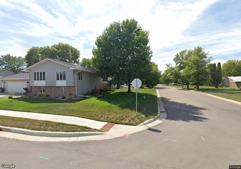 1305 22nd Ave SW, Austin, MN 55912 - photo 1