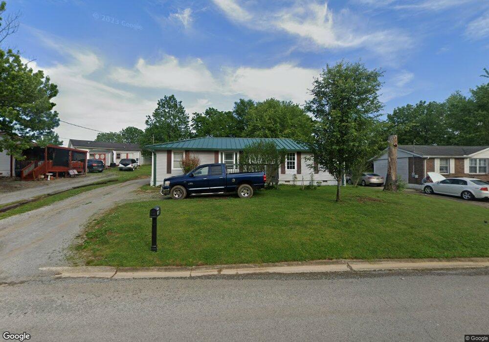 800 Shoma Dr, Shelbyville, TN 37160 - photo 1