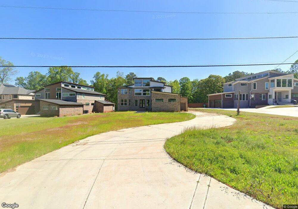 924 Old Tucker Rd, Stone Mountain, GA 30087 - photo 1