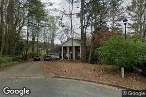 400 Fallen Leaf Ln, Roswell, GA 30075
