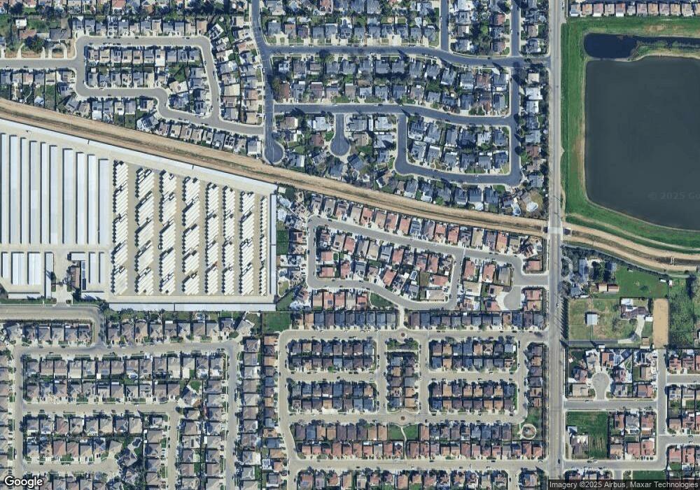 7385 E Flint Way, Fresno, CA 93737 - photo 1