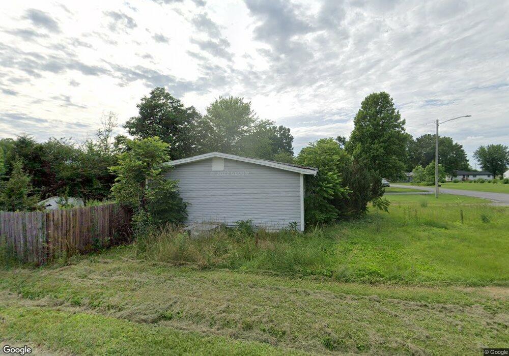 1508 Rogers Cir, Manchester, TN 37355 - photo 1