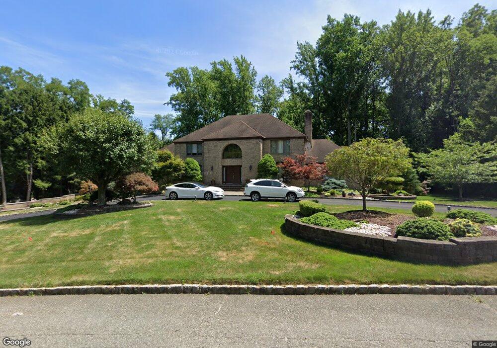 3 Chippewa Ct, Holmdel, NJ 07733 - photo 1